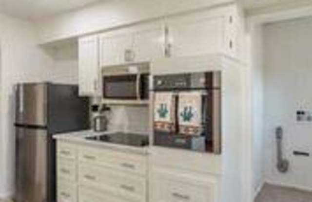 10740 W SUN CITY Boulevard Gallery 2