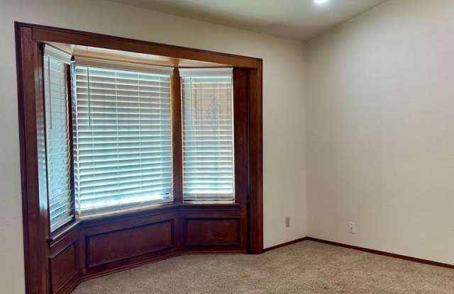 2121 SHADOWBROOK CIR Gallery 4