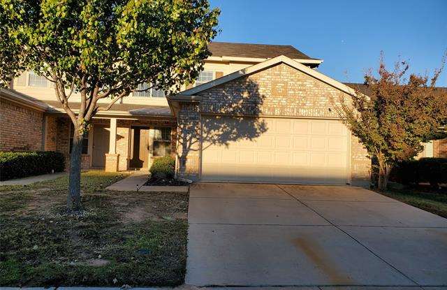 7421 Lazy Spur Boulevard - 7421 Lazy Spur Boulevard, Fort Worth, TX 76131