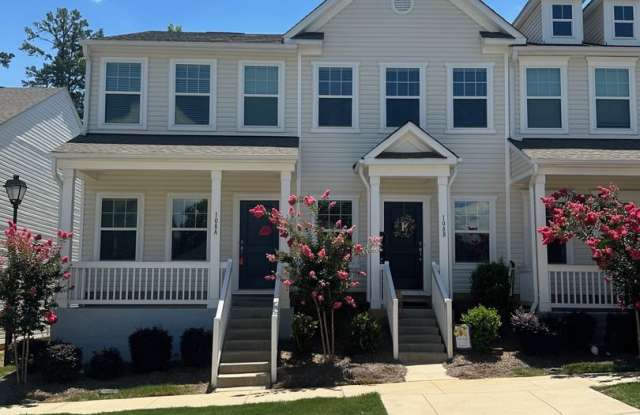 Charming Townhome Community near historic downtown Mooresville 2 br 2.5 bathroom photos photos