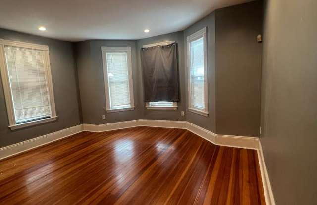 634 Dorchester Ave. Gallery 4