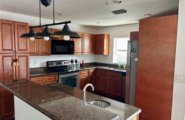 451 NE 1st Street, Pompano Beach, FL 33060 - 451 Northeast 1st Street, Pompano Beach, FL 33060