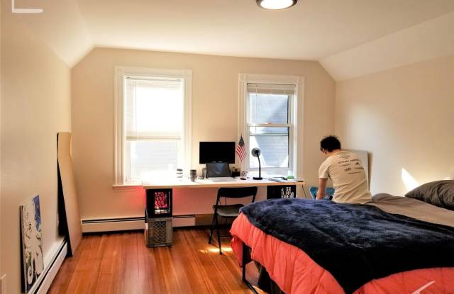 8 Chester St #2B Boston MA 02134 Gallery 4