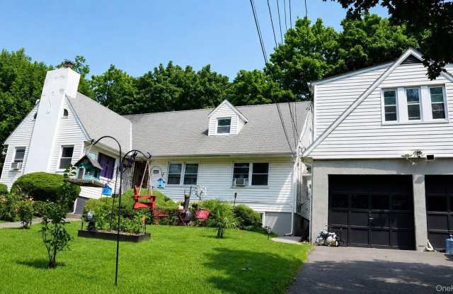 206 Winthrop Avenue Gallery 2