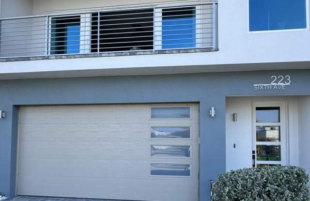 223 6th Avenue photos photos
