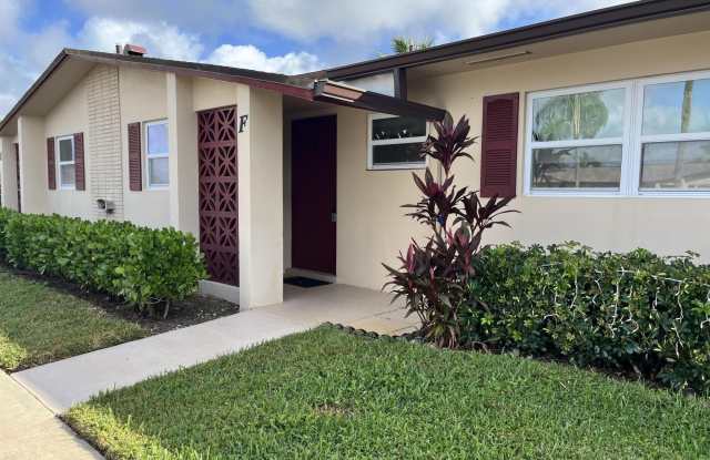 2980 Crosley Drive E photos photos