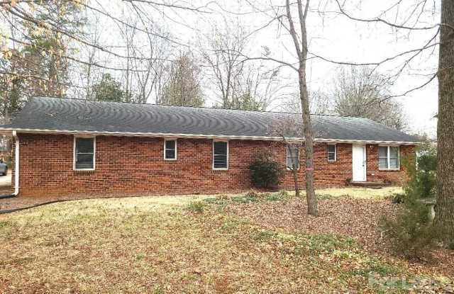 2016 Oakdale Road photos photos