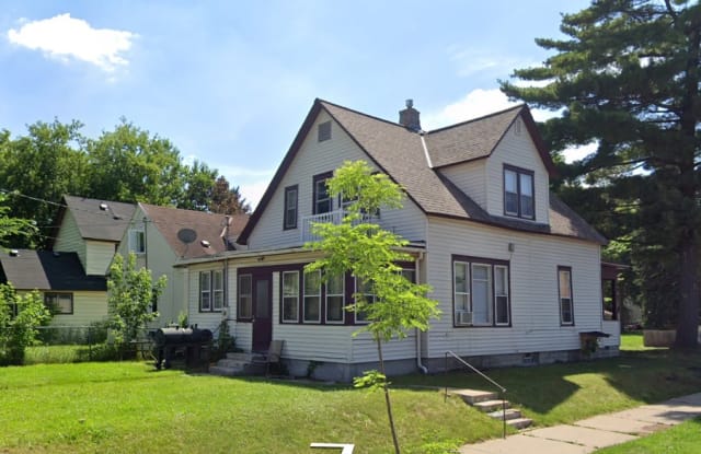 2958 Russell Ave N - 2958 Russell Avenue North, Minneapolis, MN 55411