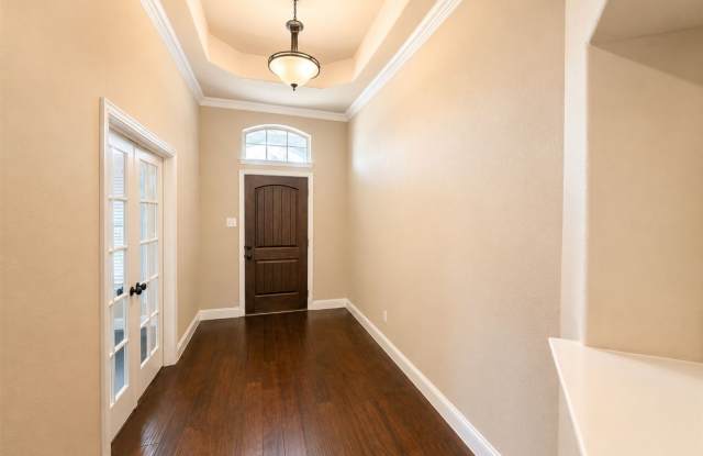 640 Teakwood Drive Gallery 3