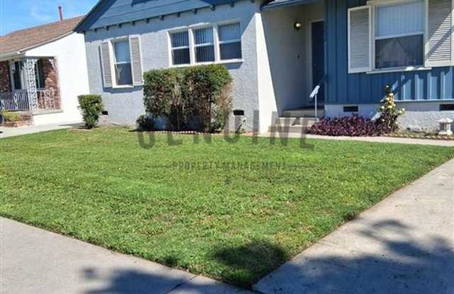 $500 off 1st Month! Remodeled 3 Bedroom Home with Garage and Large Backyard photos photos