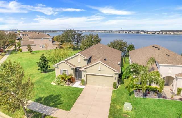 557 BLUE CYPRESS DRIVE - 557 Blue Cypress Drive, Groveland, FL 34736