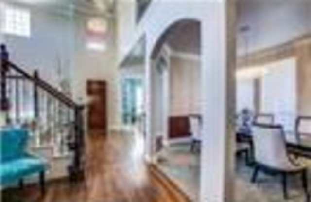 3117 Cedar Ridge Drive Gallery 4