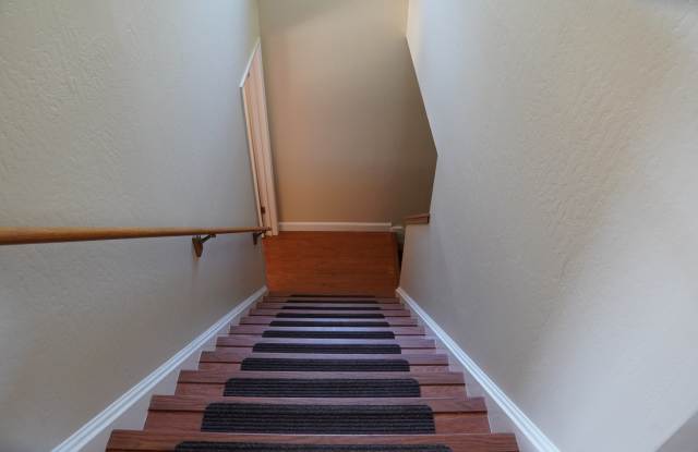 9 Moneta Ct Gallery 4