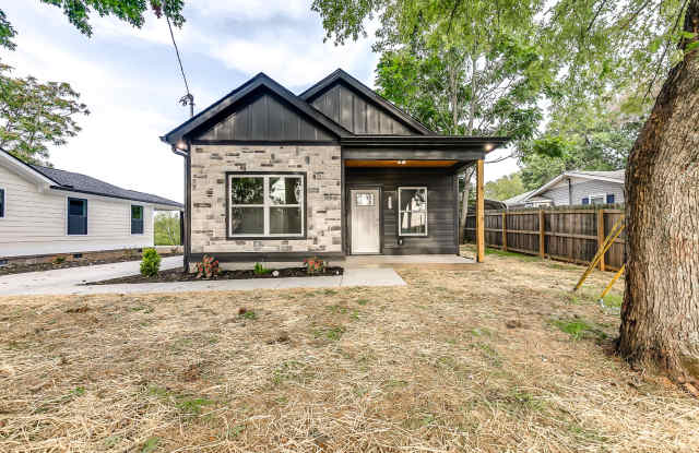 819 Fairview Dr photos photos