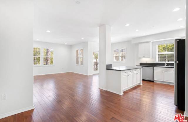 13080 Pacific Prome photos photos