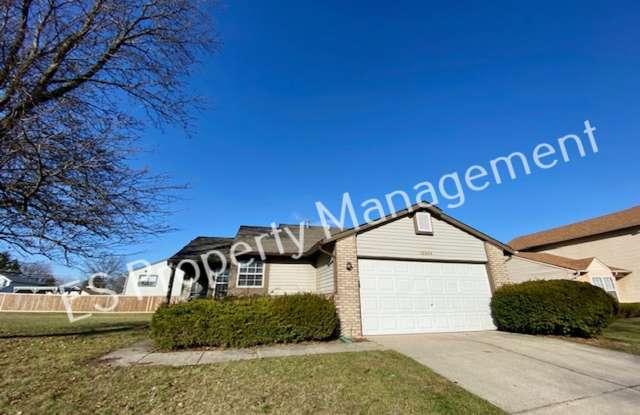 Stunning 4 Bedroom 2 Bathroom Tri-Level Home on Indy's Far Eastside! photos photos