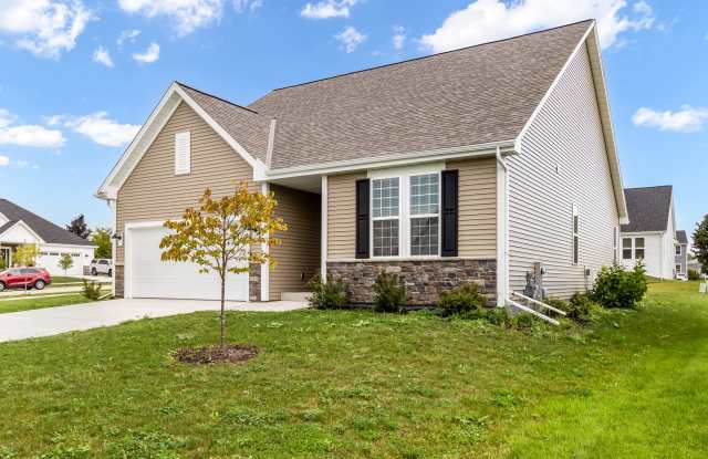 993 Cascade Circle - 993 Cascade Circle, Hartford, WI 53027 993 Cascade Circle - 993 Cascade Circle, Hartford, WI 53027
