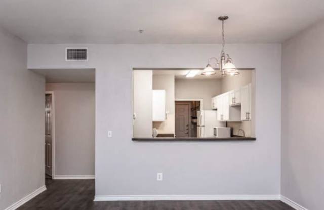 737 Village Way Gallery 2