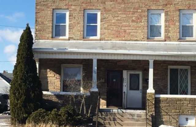 370 S Poplar St - 370 South Poplar Street, Hazleton, PA 18201