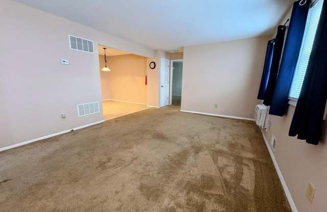601 Mistletoe Avenue Gallery 2