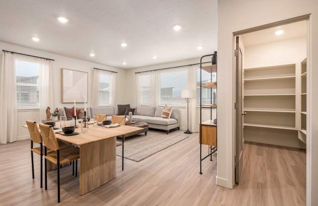 H2O Lofts Gallery 1