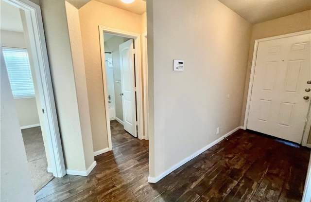 738 Great Oaks Drive Gallery 3