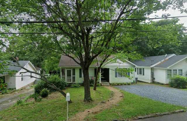 4 Bed 2 Bath in Roswell! photos photos