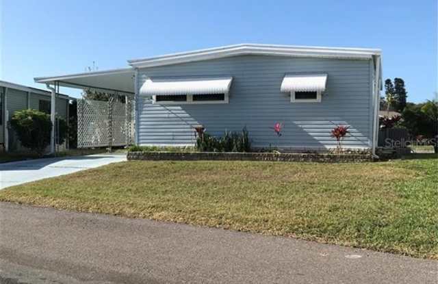 7000 MOUNT ARLINGTON DRIVE NE - 7000 Mount Arlington Drive Northeast, St. Petersburg, FL 33702