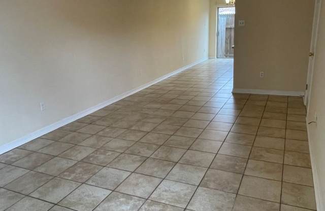 2BD/1.5BA Unit in Quiet Complex! Both Bedrooms Upstairs w/ Full Bath photos photos