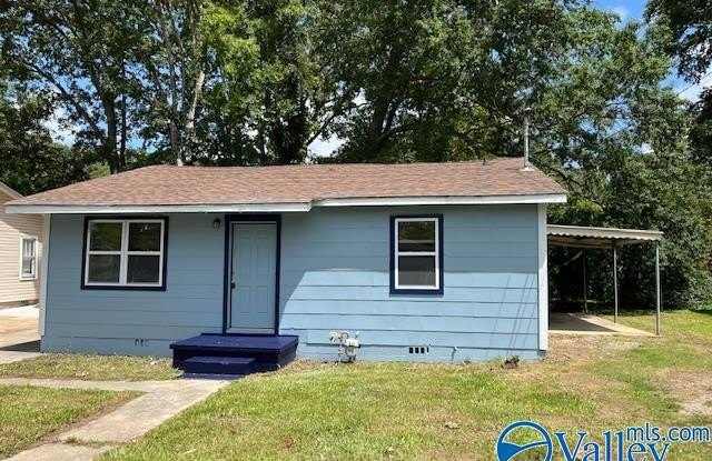 409 Ponroy Street photos photos