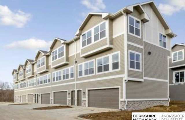 20861 T Plaza photos photos