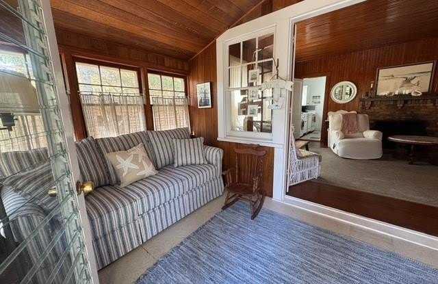 850 Evergreen Walk Gallery 2