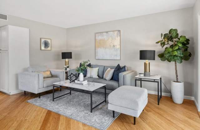 7053 Rainbow Dr Apt 1 photos photos