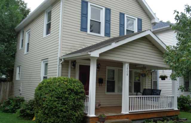 808 WOLFE STREET - 808 Wolfe Street, Fredericksburg, VA 22401