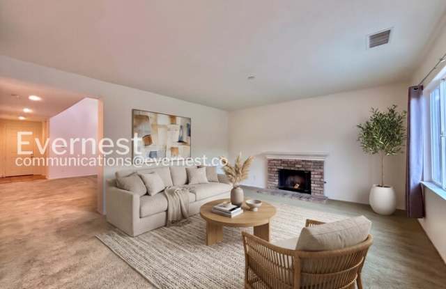 38227 Copperwood Street Gallery 4
