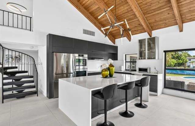 343 Centre Is # 343, Golden Beach, FL 33160 photos photos