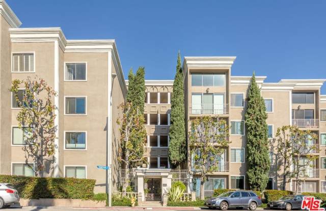 8455 Fountain Ave unit: 411 photos photos