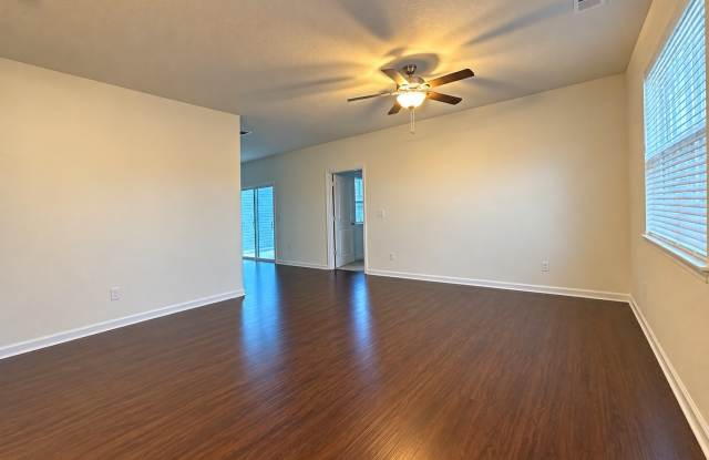 Modern Living at Hawkins Mill Gallery 3
