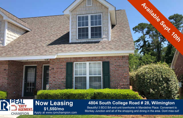 Immaculate Townhome near Monkey Junction Gallery 1
