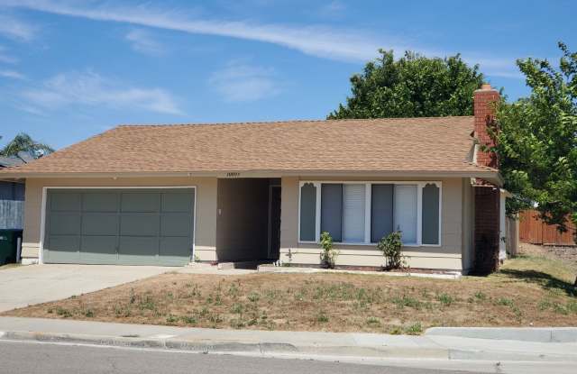 Corner lot detached SFR with a fenced yard in a wonderful neighborhood available 12/20/2025. - 10003 Gem Tree Way, Santee, CA 92071