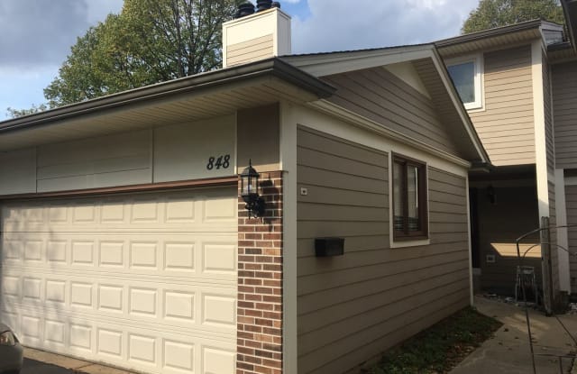 848 Bluebird St - 848 Bluebird Street, Lake County, IL 60015