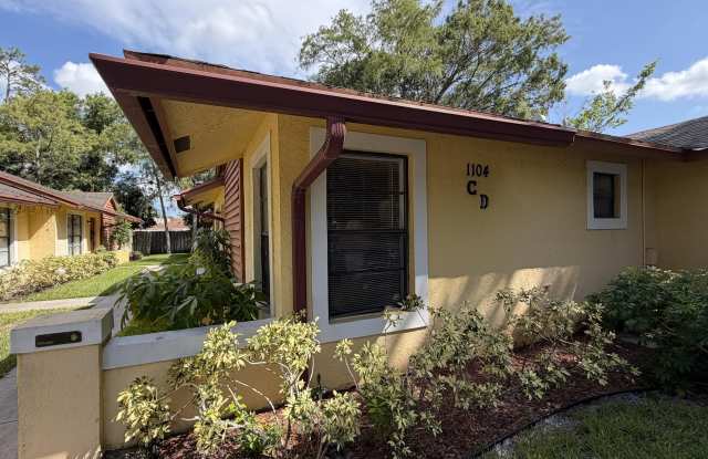 1104 Goldenrod Road photos photos