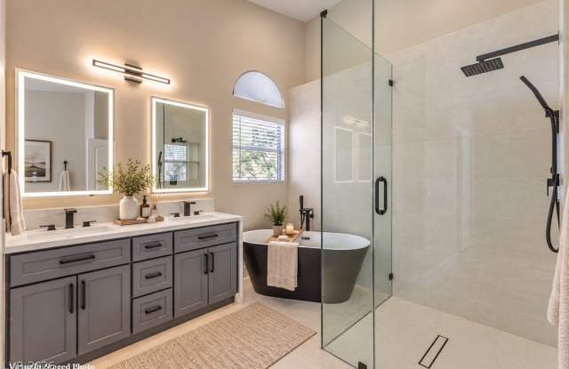 7633 Prairie Corners Drive Gallery 2