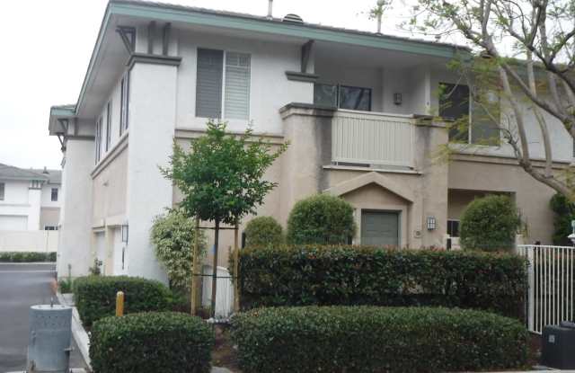 Orleans: 2 Bedroom 2 Bath Condo, Gallery 3
