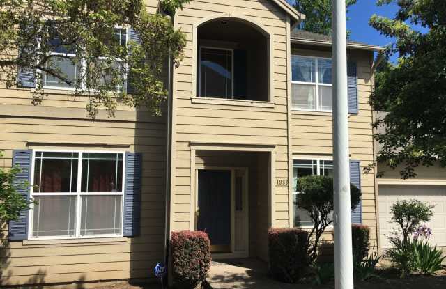 Cute 4 Bedroom Gresham Home! photos photos