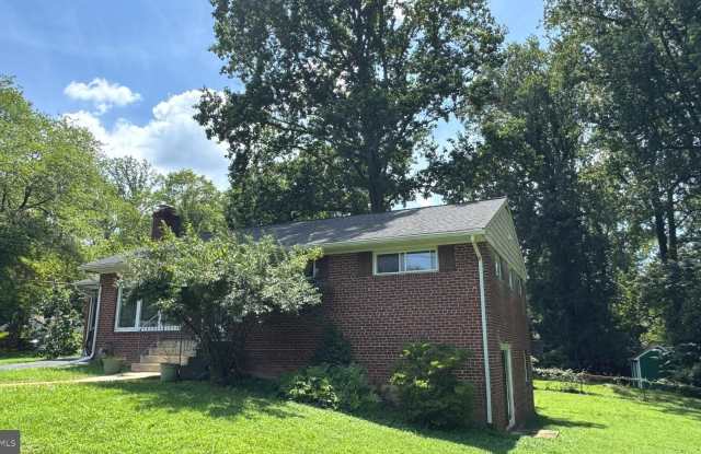 7401 CAMP ALGER AVENUE photos photos