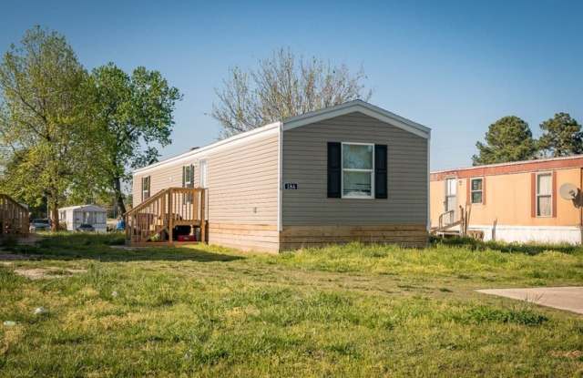 184 King Charles Ct photos photos