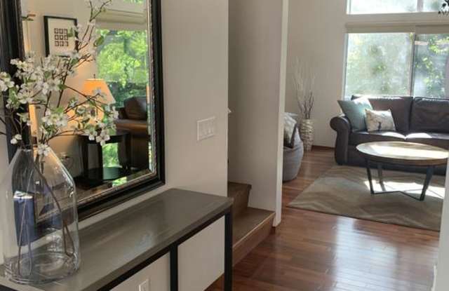10315 OLETHA Lane Gallery 2
