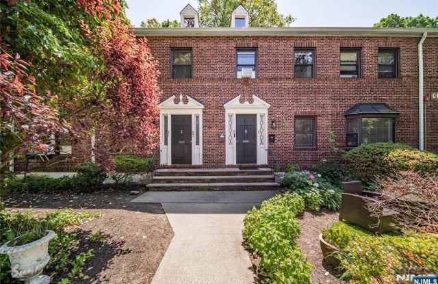90 Tracey Place photos photos