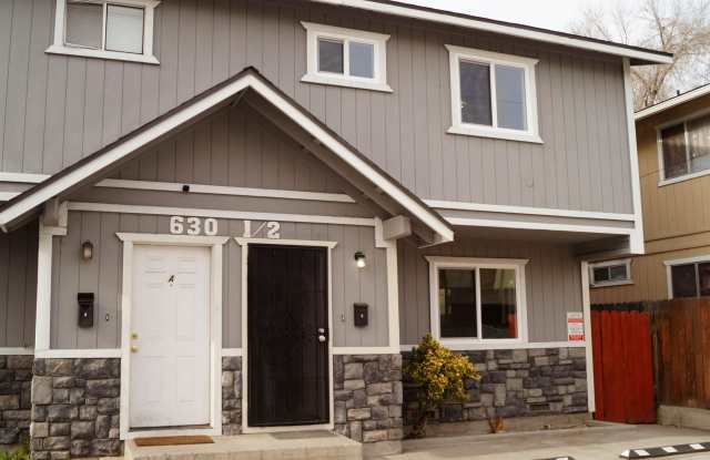630 1/2 Valley Road Gallery 2